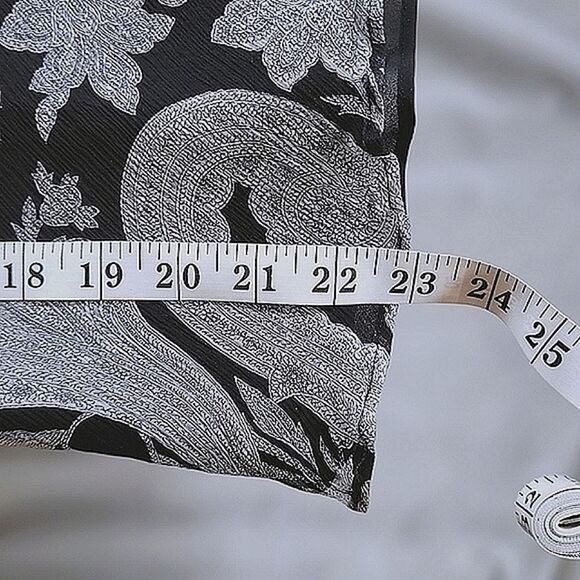 Planet silk crêpe chiffon monochromatic paisley ruffle blouse size M - Picture 11 of 11